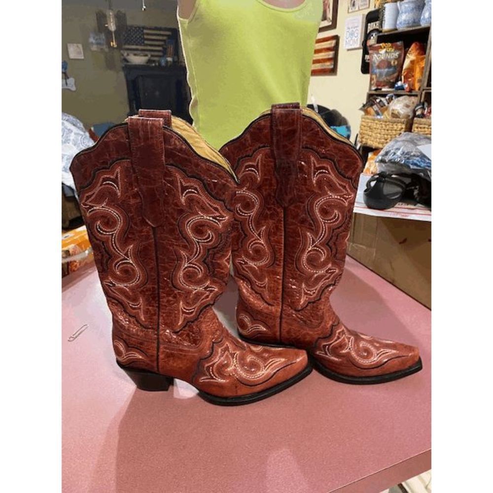 Corral Red Crimson distressed snip toe boots